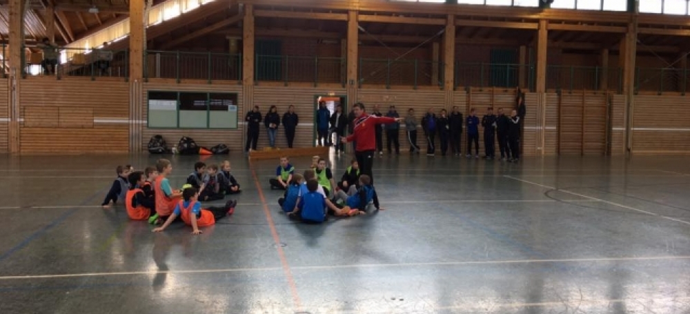DFB-Mobil zu Gast in Neuhausen ob Eck 