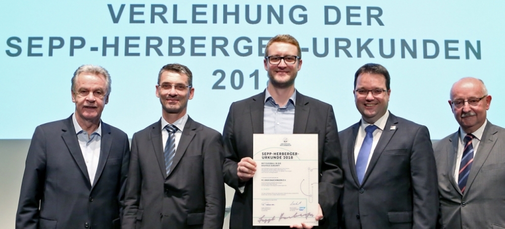 Verleihung der Sepp-Herberger-Urkunden 2018